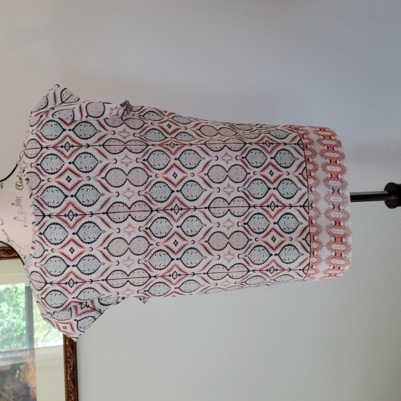 Ivanka Trump cap sleeve blouse - Picture 5 of 7